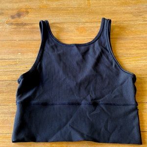 NWOT - lululemon Power Pivot tank, size 6 - black